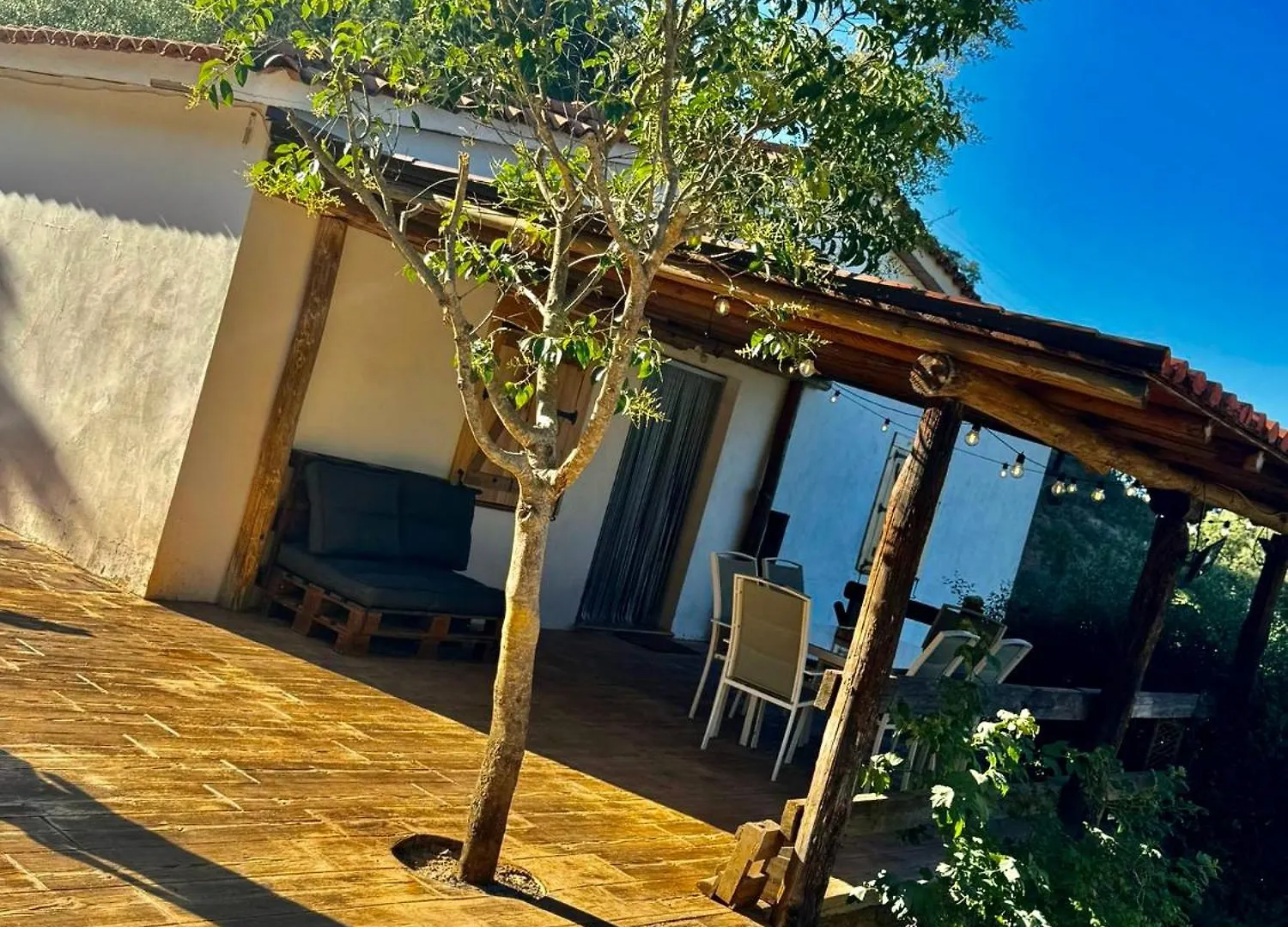 Finca Charco La Olla Jabugo 0*,  Spain
